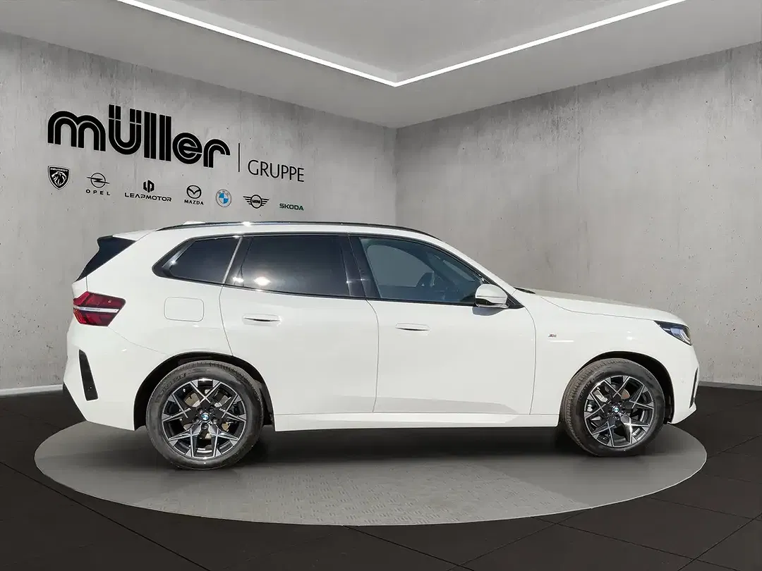 BMW X3 - Thumbnail 7