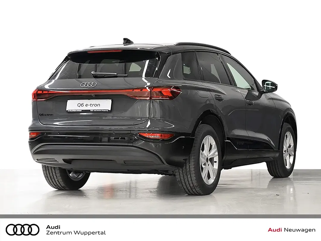 Audi Q6 e-tron - Thumbnail 3
