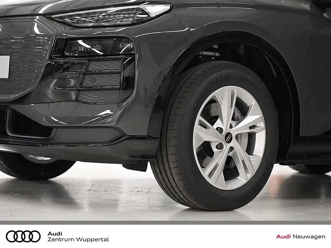 Audi Q6 e-tron - Thumbnail 6