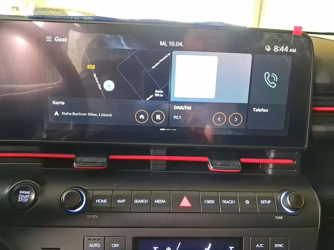 Hyundai KONA - Thumbnail 11