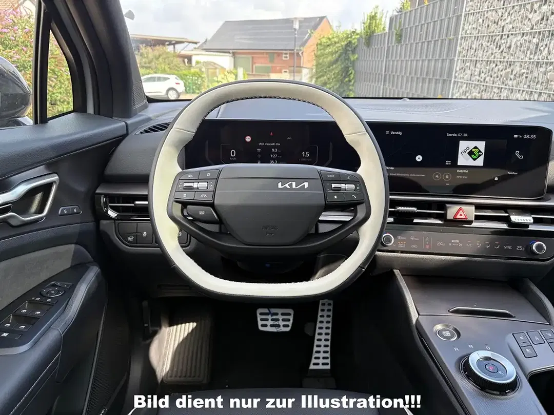 Kia Sportage - Thumbnail 8