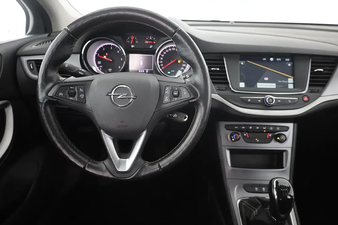 Opel Astra - Thumbnail 10