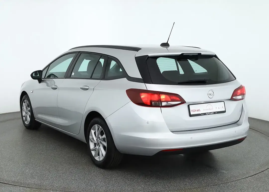 Opel Astra - Thumbnail 3