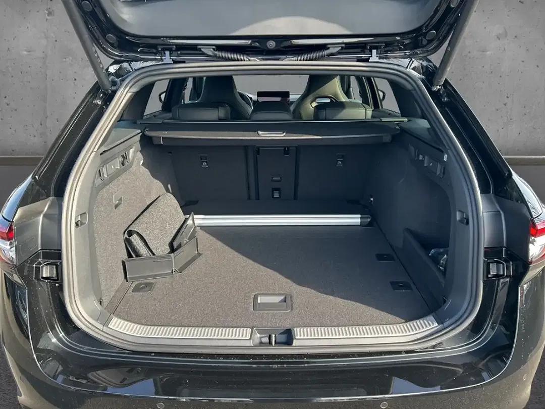 Skoda Superb - Thumbnail 10