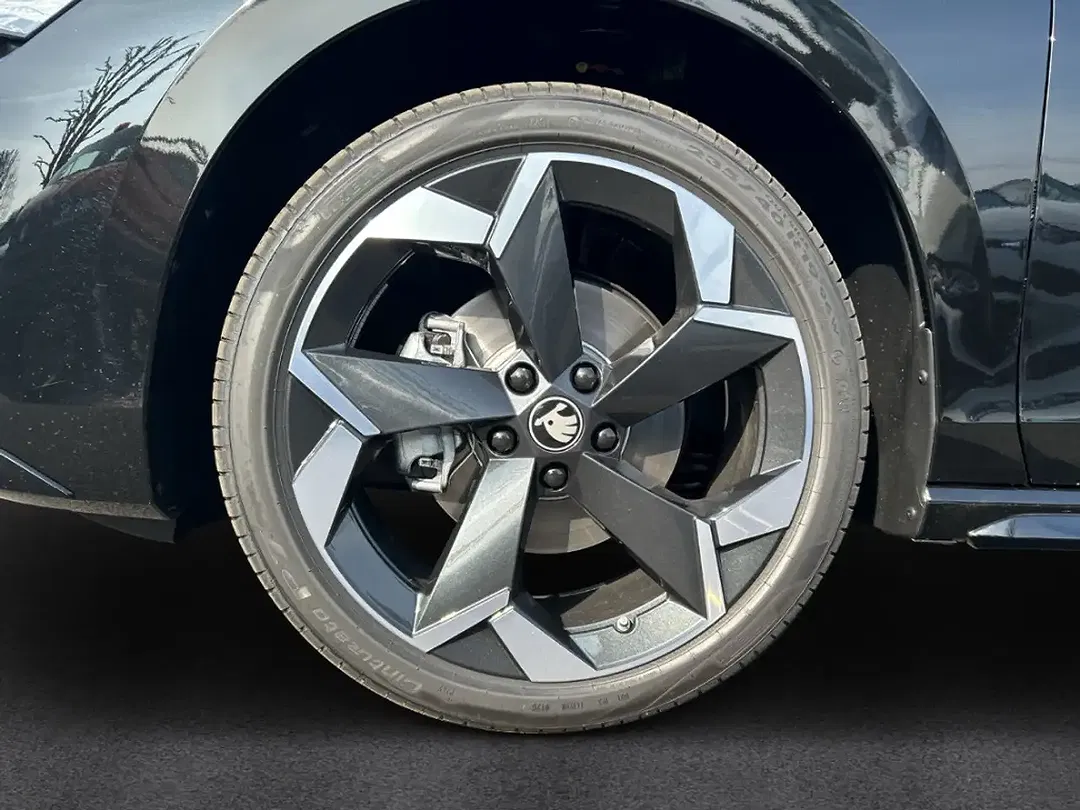 Skoda Superb - Thumbnail 14
