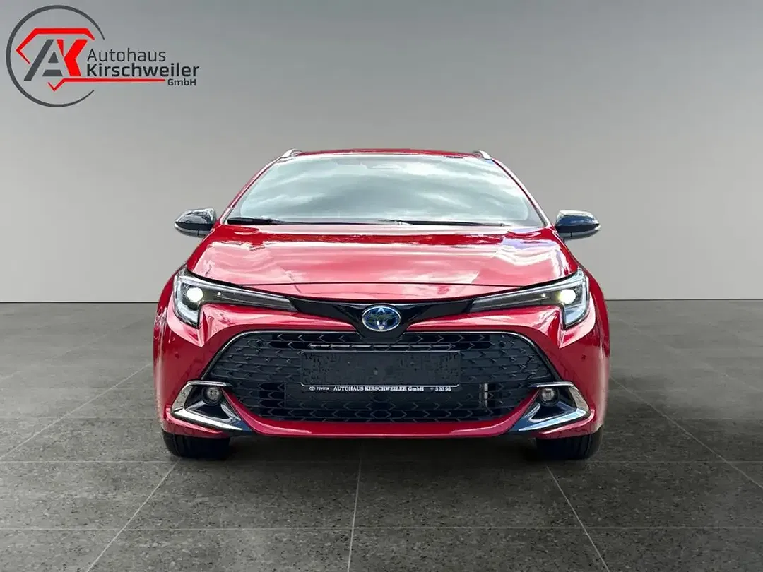 Toyota Corolla - Thumbnail 8