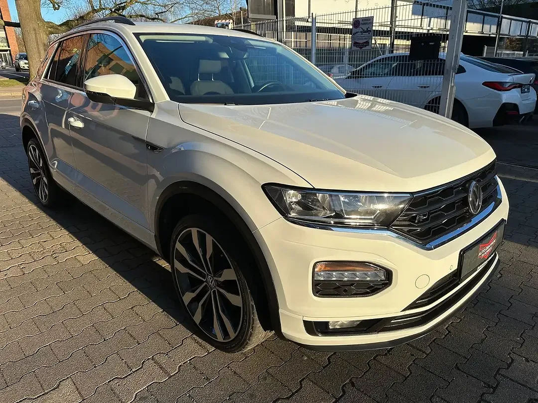 Volkswagen T-Roc - Thumbnail 2