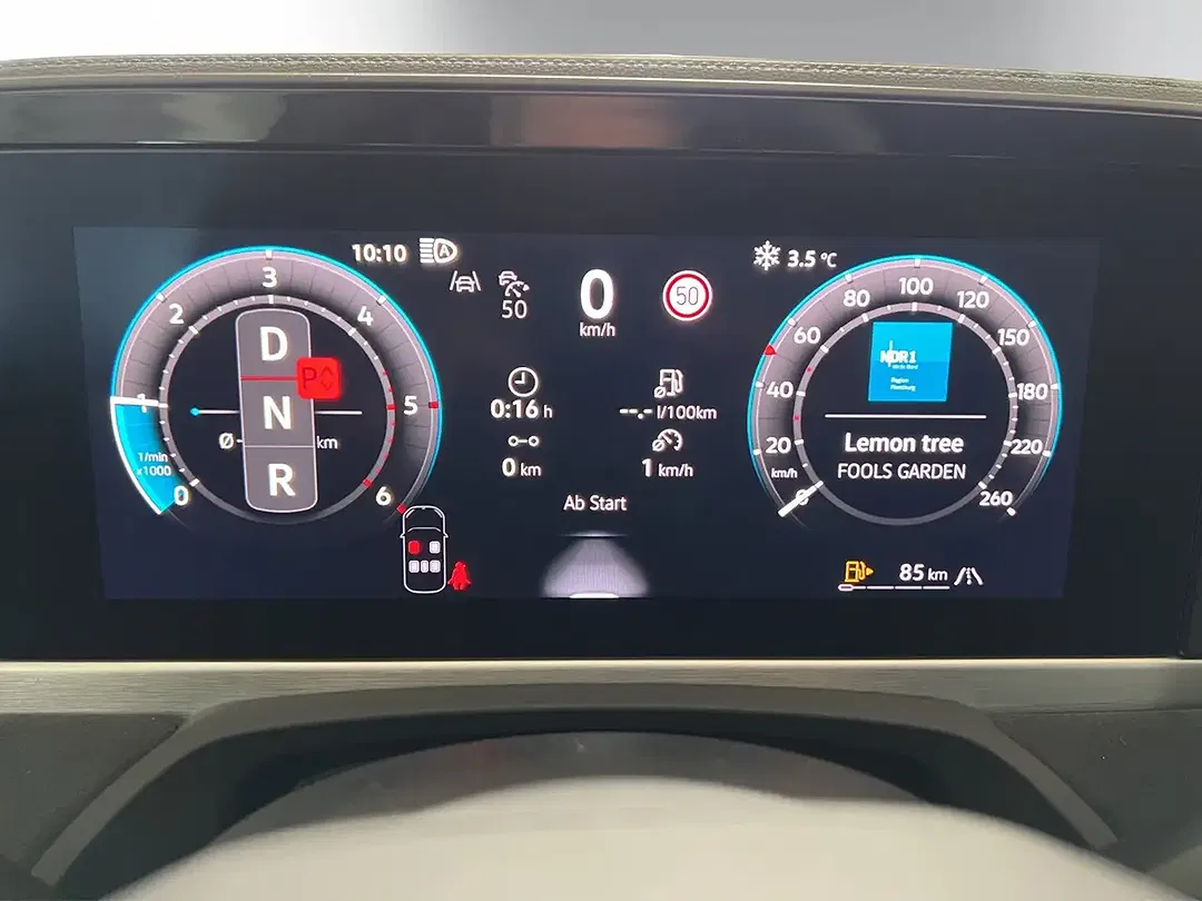Volkswagen Passat Variant - Thumbnail 11