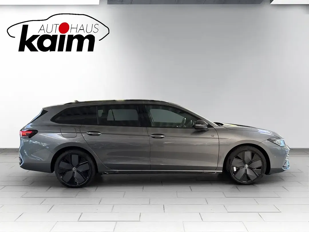 Volkswagen Passat Variant - Thumbnail 6