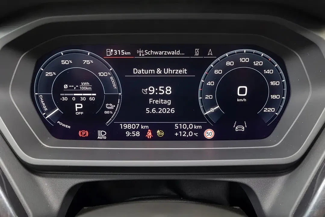 Audi Q4 e-tron - Thumbnail 12