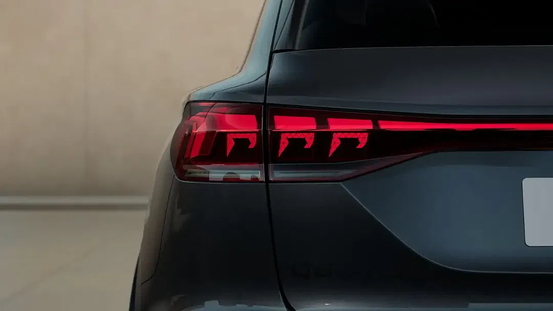 Audi Q6 e-tron - Thumbnail 6
