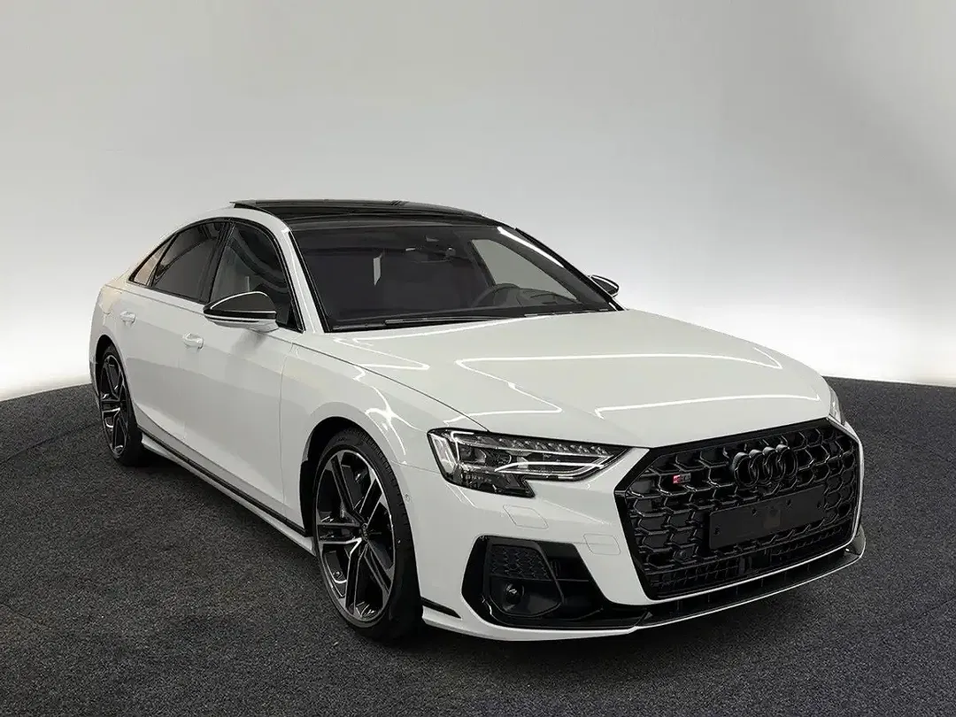 Audi S8 - Thumbnail 3