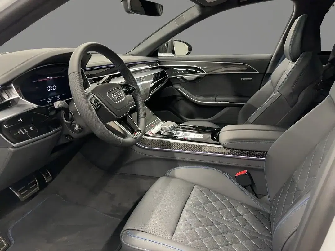 Audi S8 - Thumbnail 5