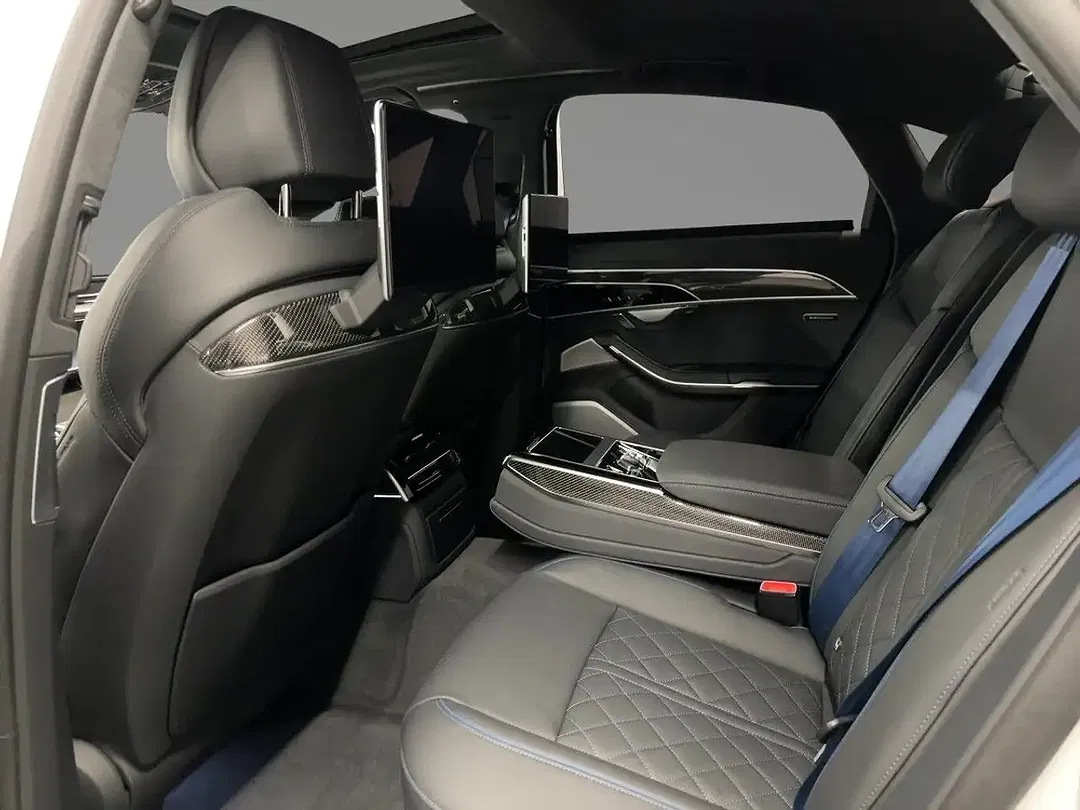 Audi S8 - Thumbnail 6