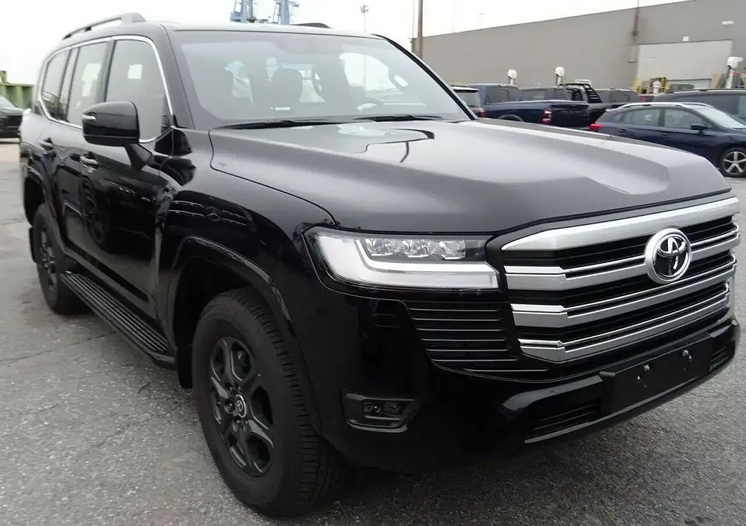 Toyota Land Cruiser - Thumbnail 9