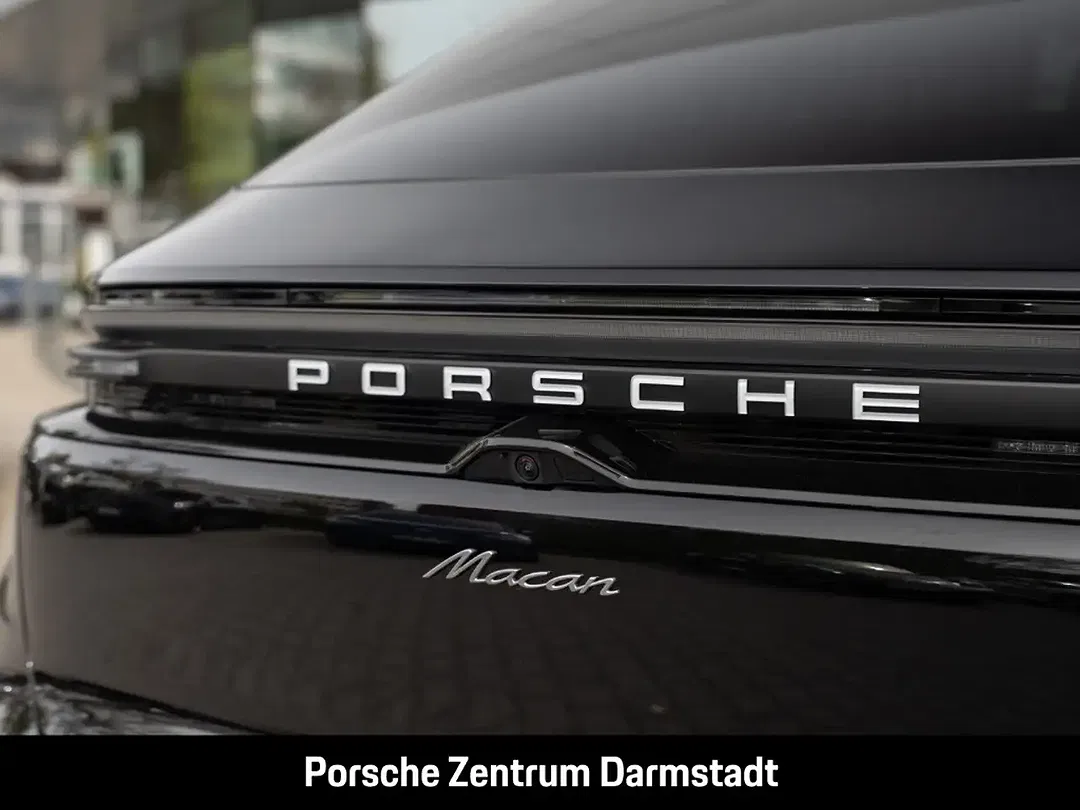 Porsche Macan - Thumbnail 12