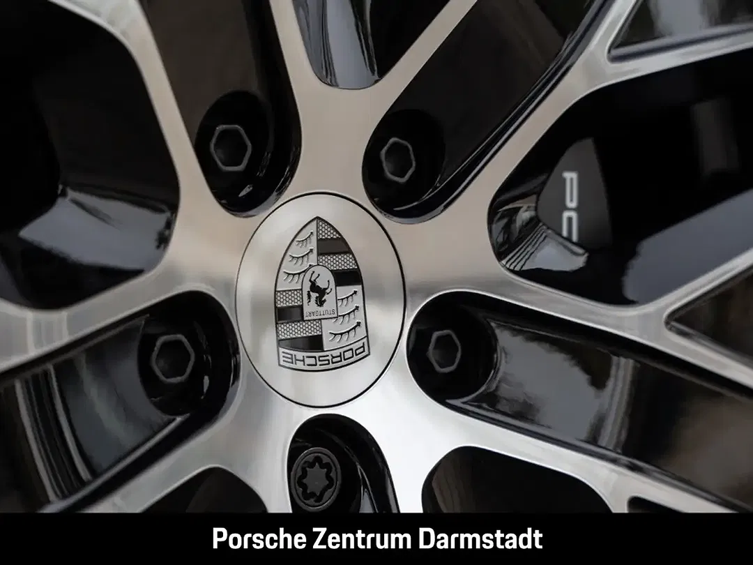 Porsche Macan - Thumbnail 15
