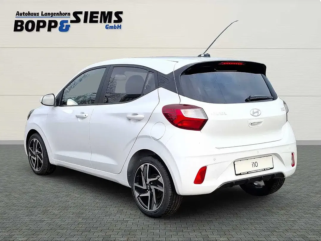 Hyundai i10 - Thumbnail 3