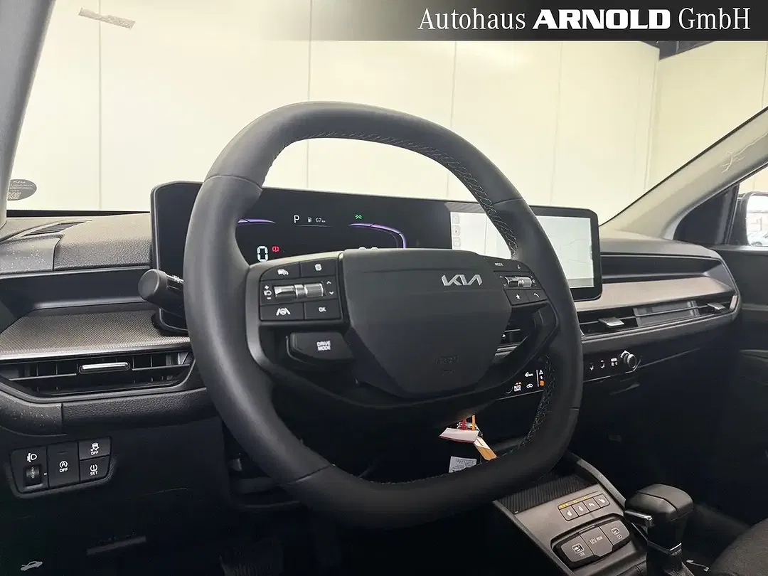 Kia Stonic - Thumbnail 9