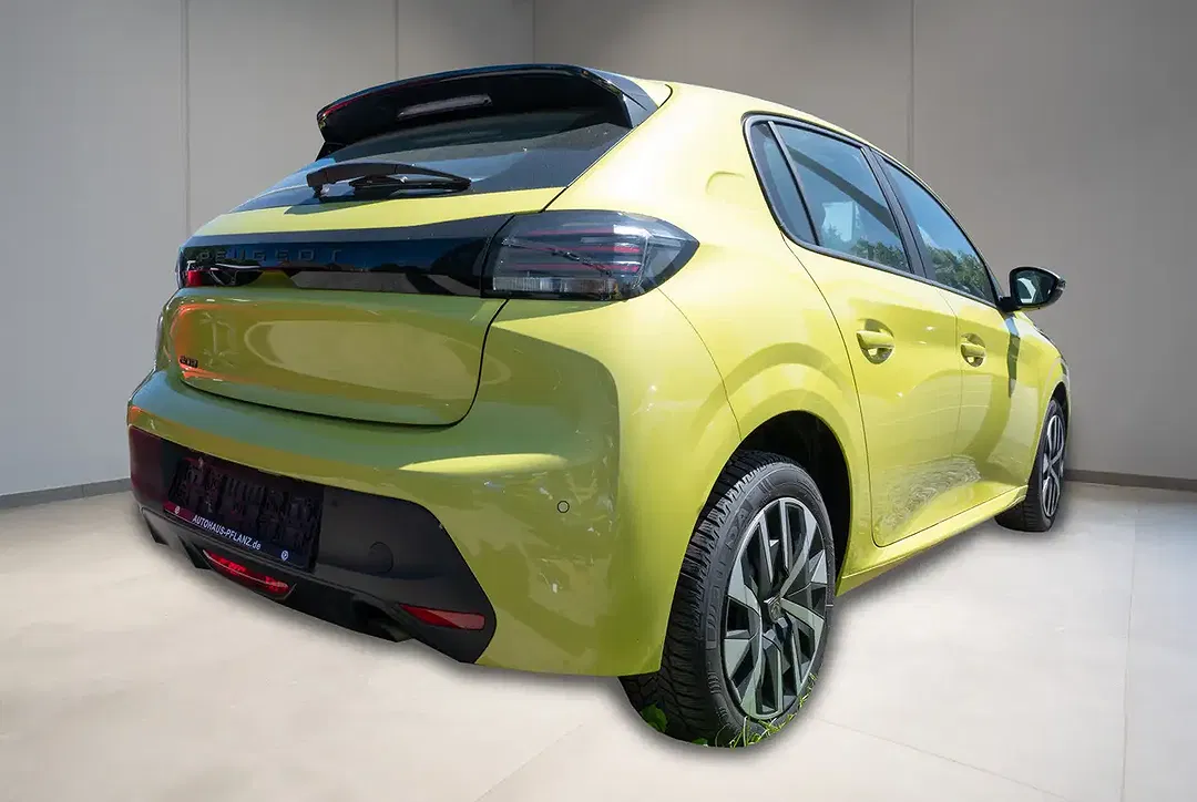Peugeot 208 - Thumbnail 3