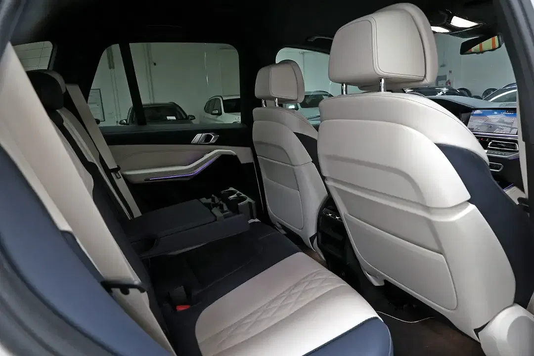 BMW X5 - Thumbnail 22