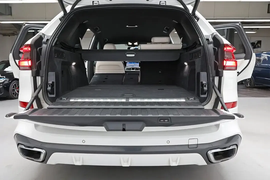 BMW X5 - Thumbnail 23