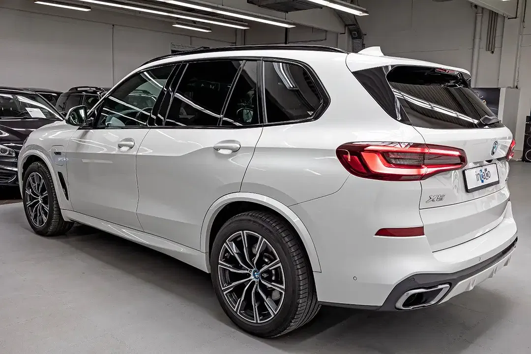 BMW X5 - Thumbnail 5