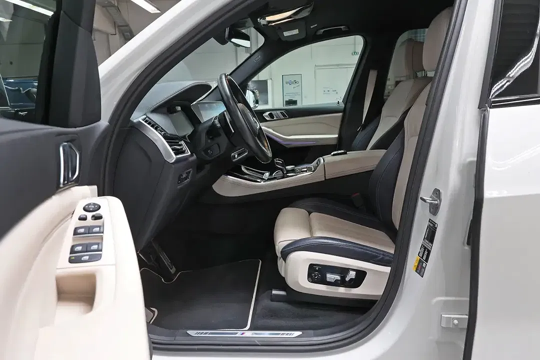 BMW X5 - Thumbnail 6