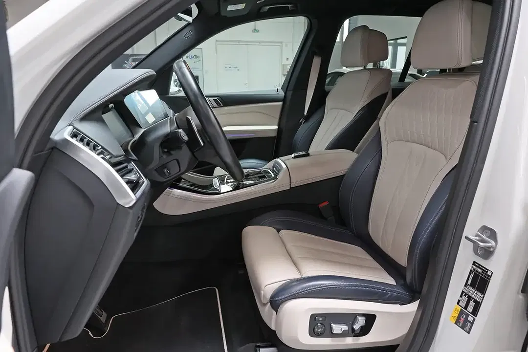 BMW X5 - Thumbnail 7