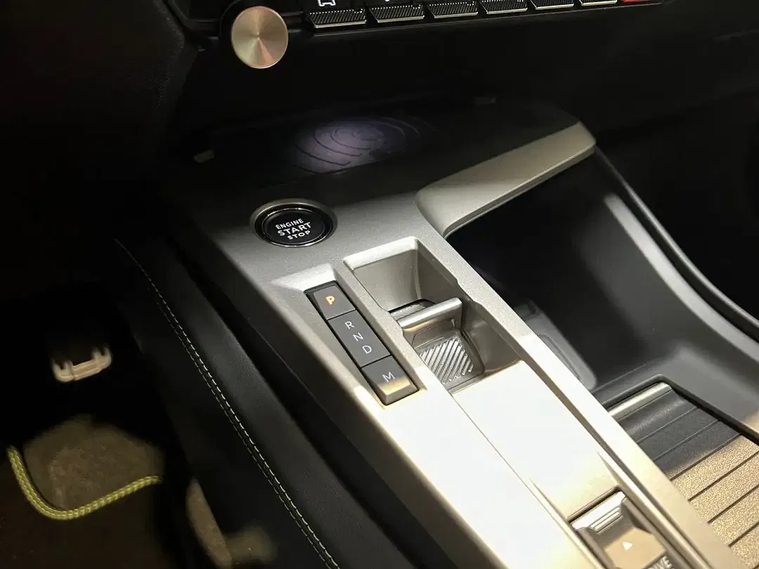Peugeot 408 - Thumbnail 11