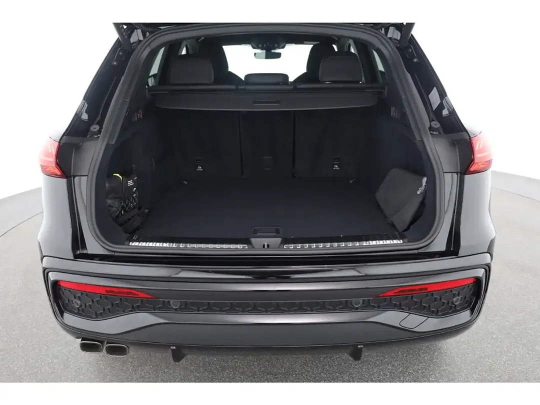 Audi Q5 - Thumbnail 11