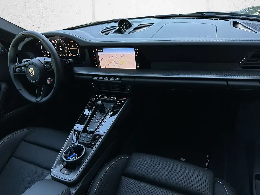 Porsche 992 - Thumbnail 9