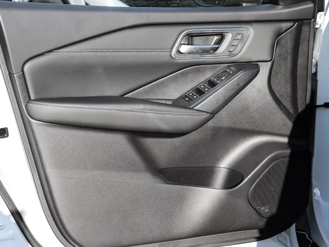 Nissan Qashqai - Thumbnail 8