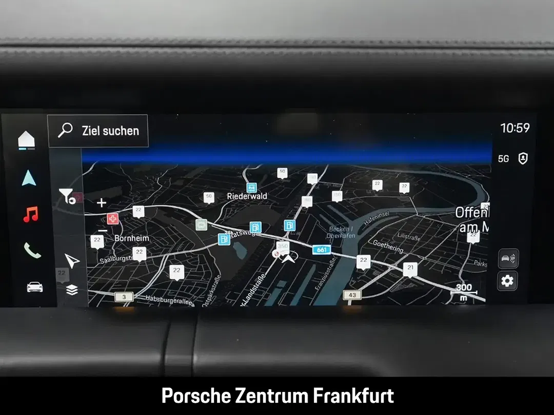 Porsche Taycan - Thumbnail 9