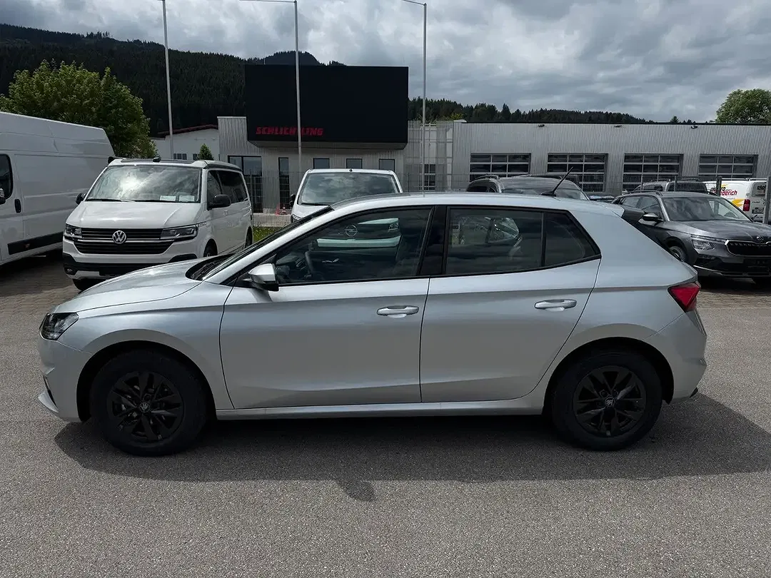 Skoda Fabia - Thumbnail 3