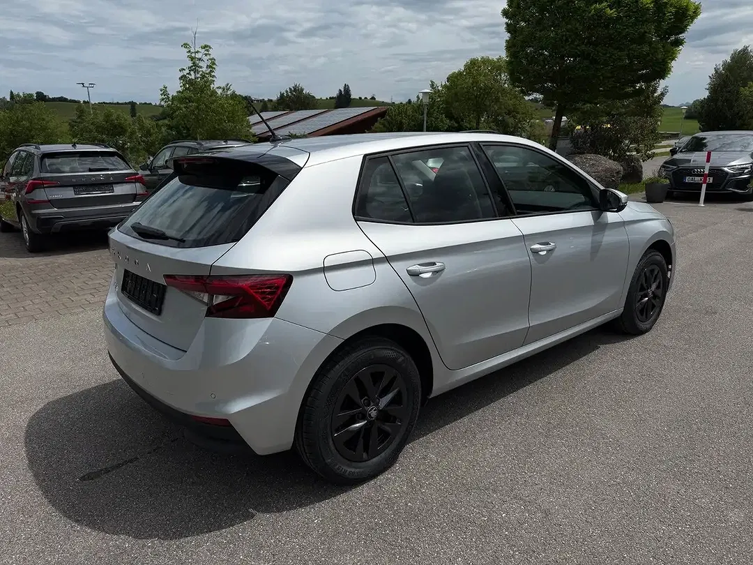 Skoda Fabia - Thumbnail 6