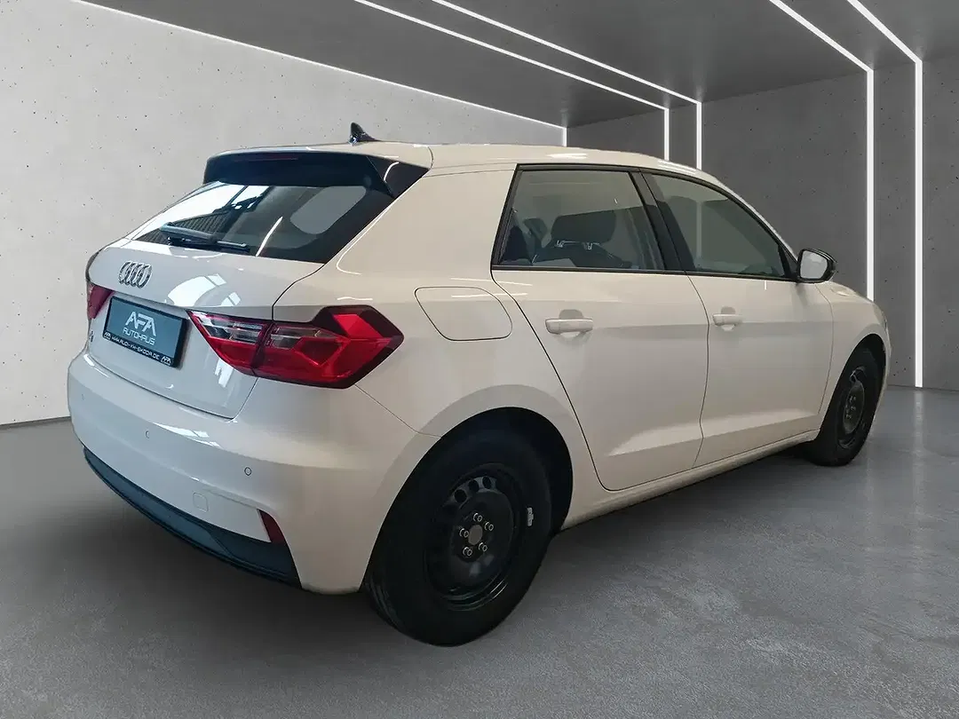 Audi A1 - Thumbnail 2