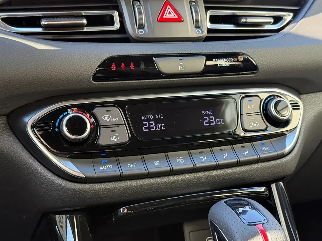 Hyundai i30 - Thumbnail 12