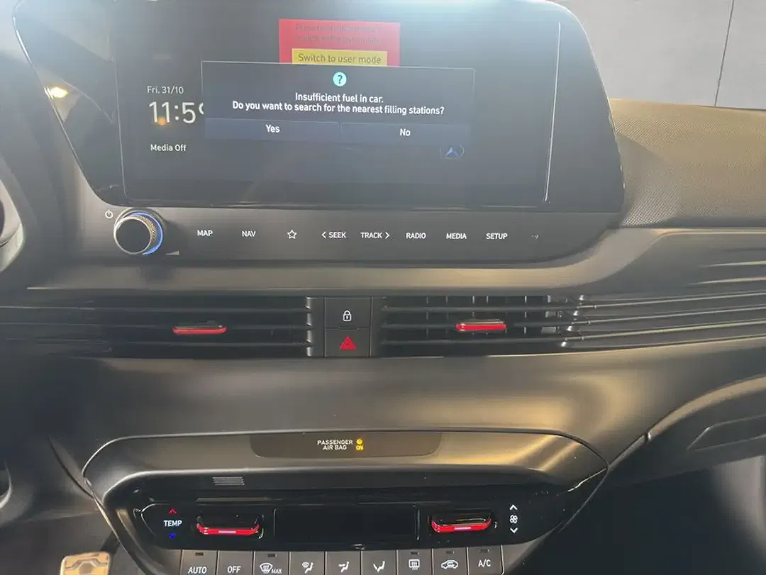 Hyundai i20 - Thumbnail 13