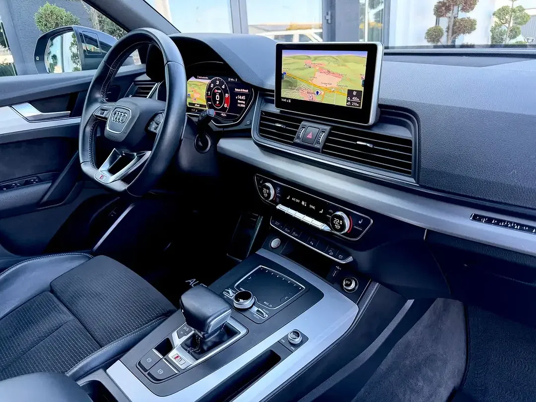 Audi SQ5 - Thumbnail 12