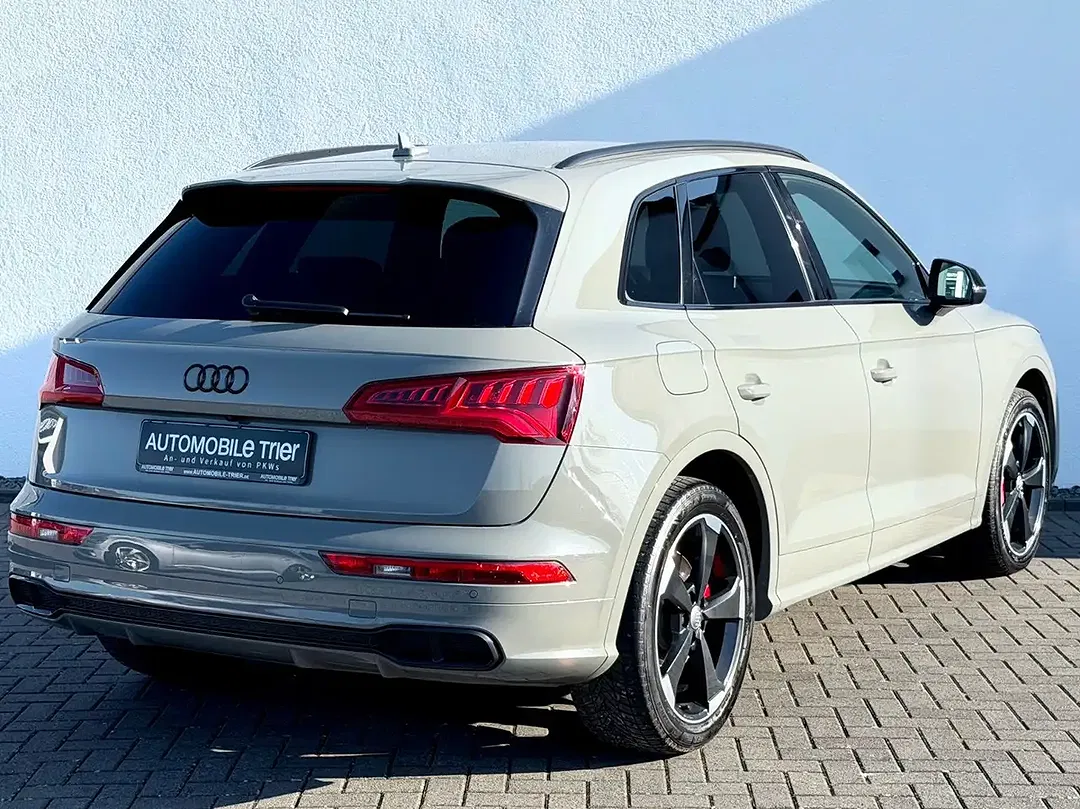 Audi SQ5 - Thumbnail 5
