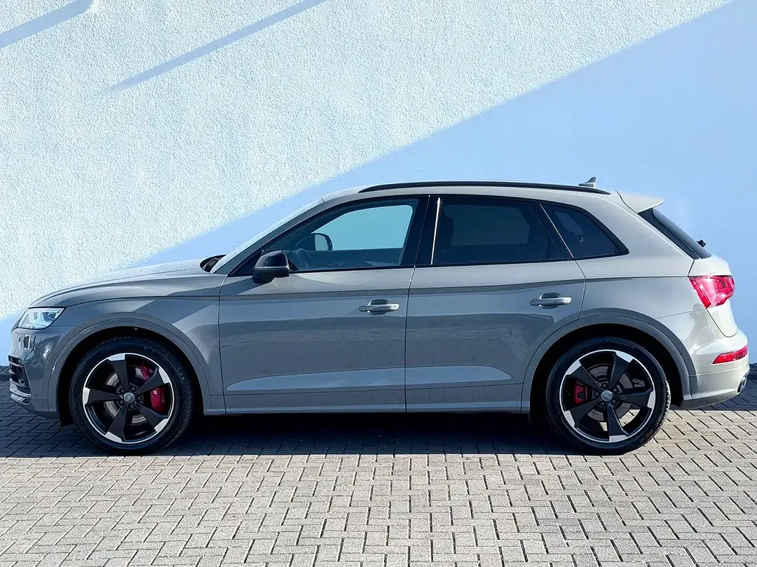 Audi SQ5 - Thumbnail 8