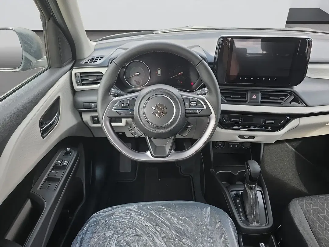 Suzuki Swift - Thumbnail 9