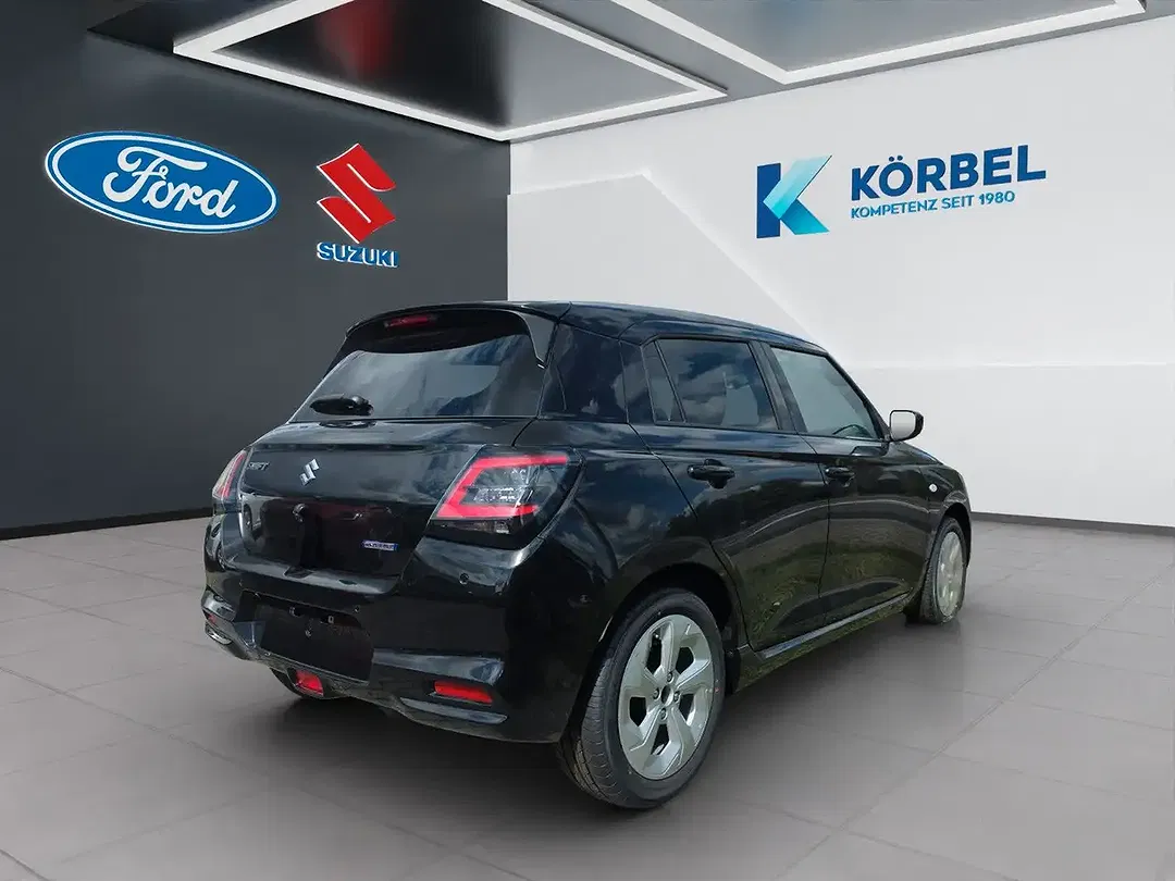 Suzuki Swift - Thumbnail 3