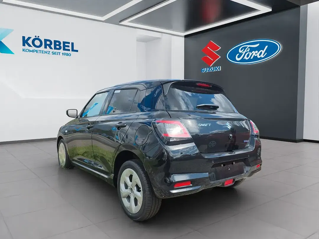 Suzuki Swift - Thumbnail 5