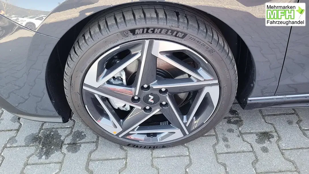 Hyundai i30 - Thumbnail 15