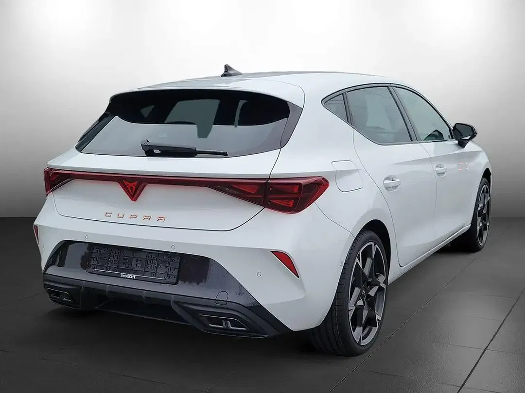 CUPRA Leon - Thumbnail 3