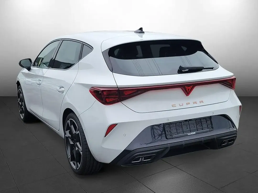 CUPRA Leon - Thumbnail 4