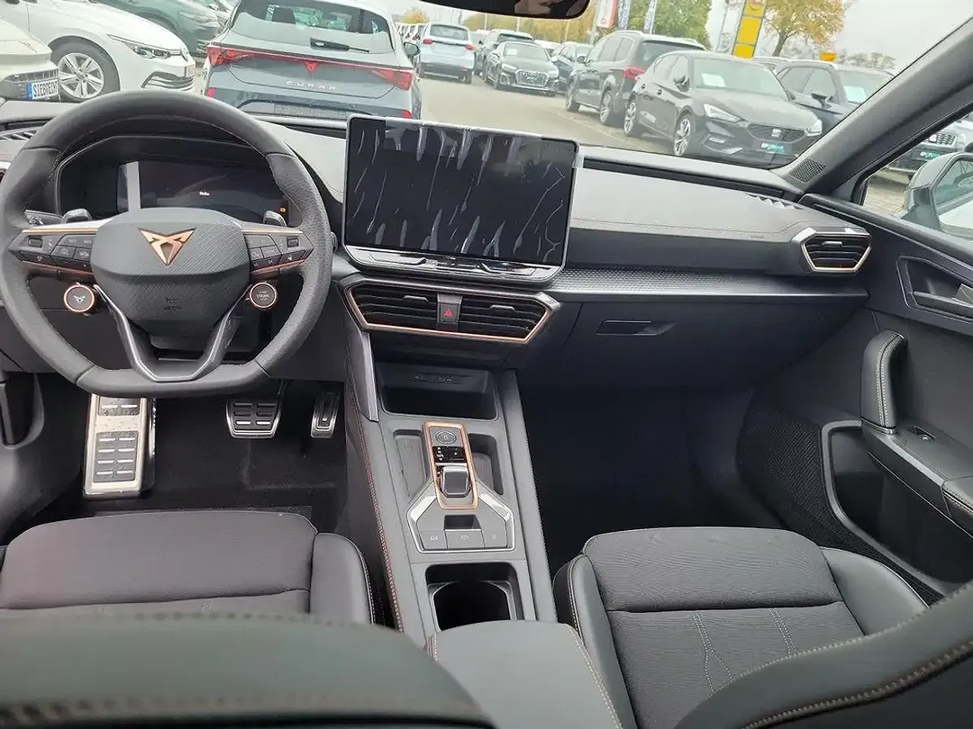 CUPRA Leon - Thumbnail 9