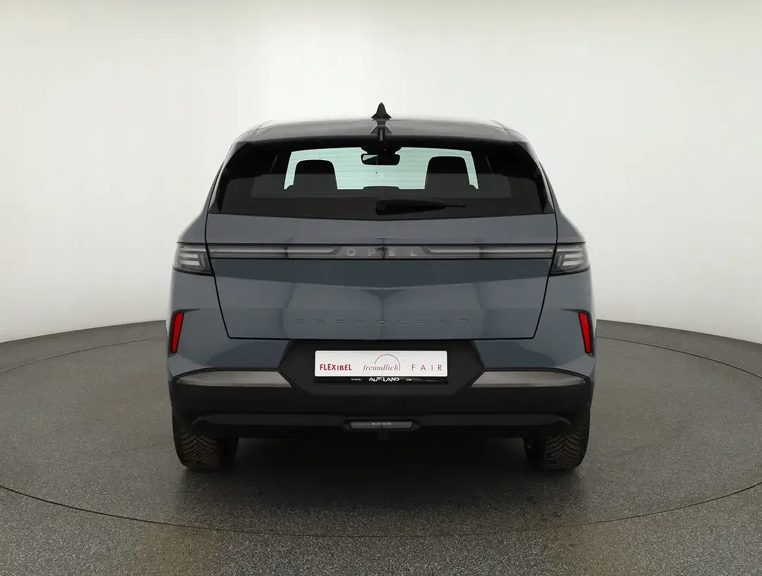 Opel Grandland - Thumbnail 3